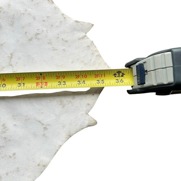 Pier 1 Hand Beaded Table Runner White Silver peacock pattern 13X36 In - Picture 15 of 15